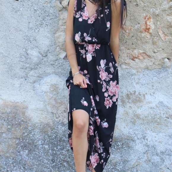 Black and Pink Floral Faux Wrap Dress - Picture 9 of 16